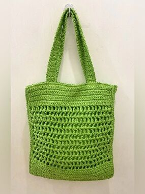 New Straw Woven  Green Tote Bag